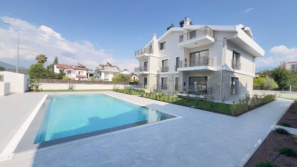 Apartment in Calis